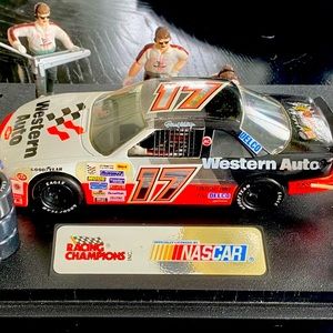 NASCAR Western Auto Car #17